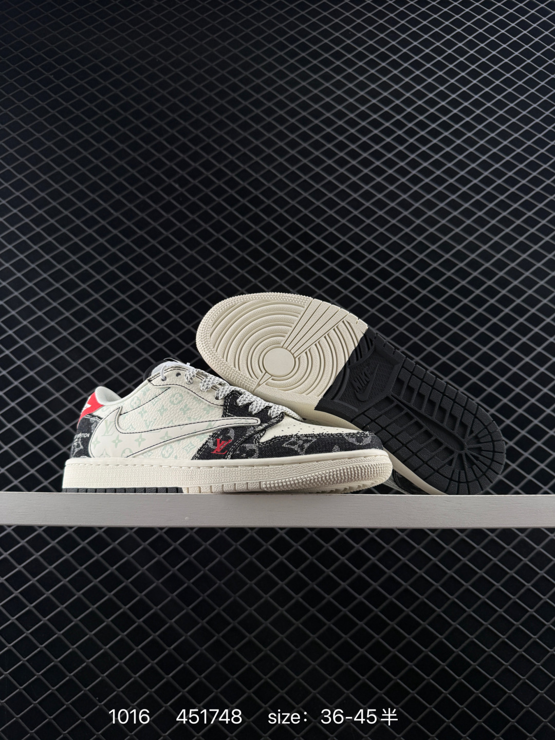 Air Jordan 1 Retro Low